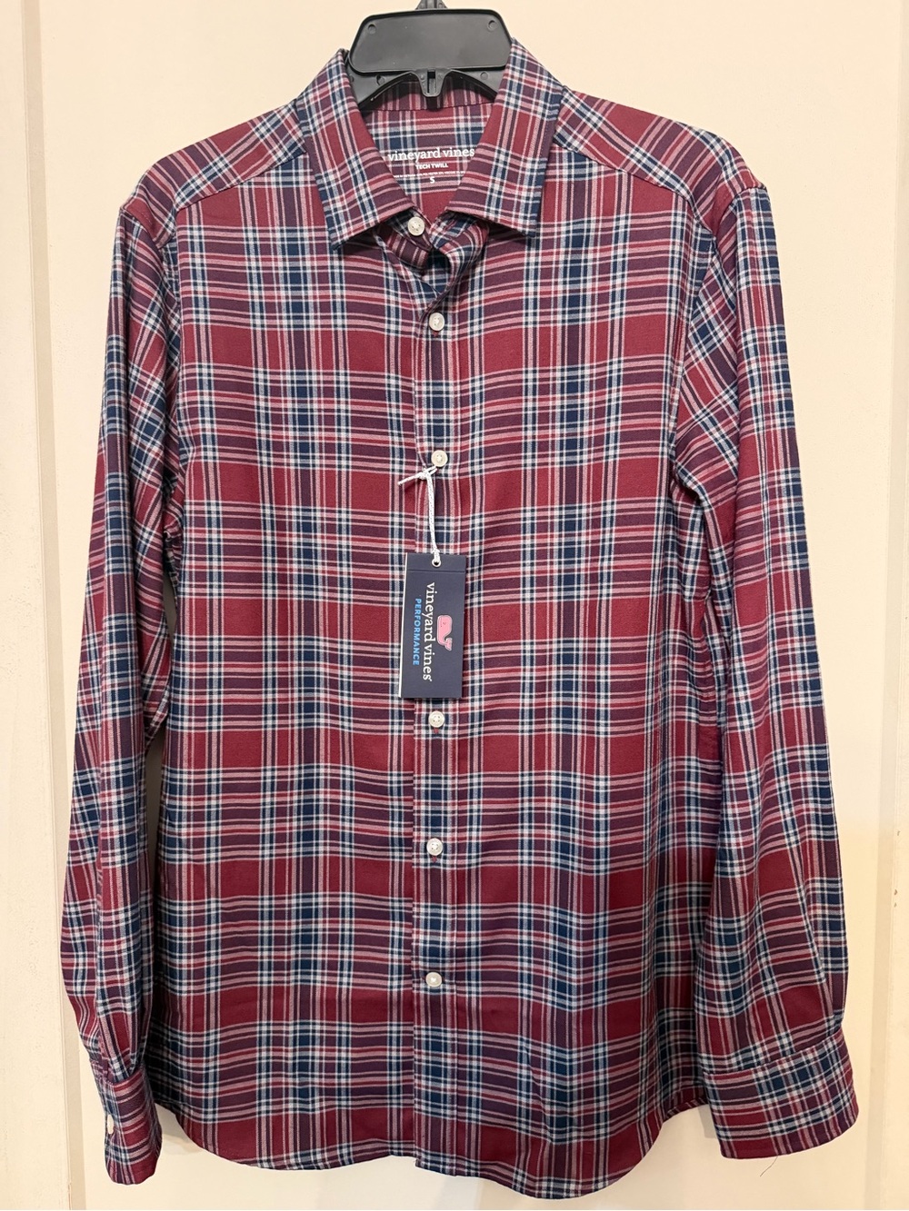 Vineyard Vines Men's Burgundy and Navy Plaid Button-Down Shirt